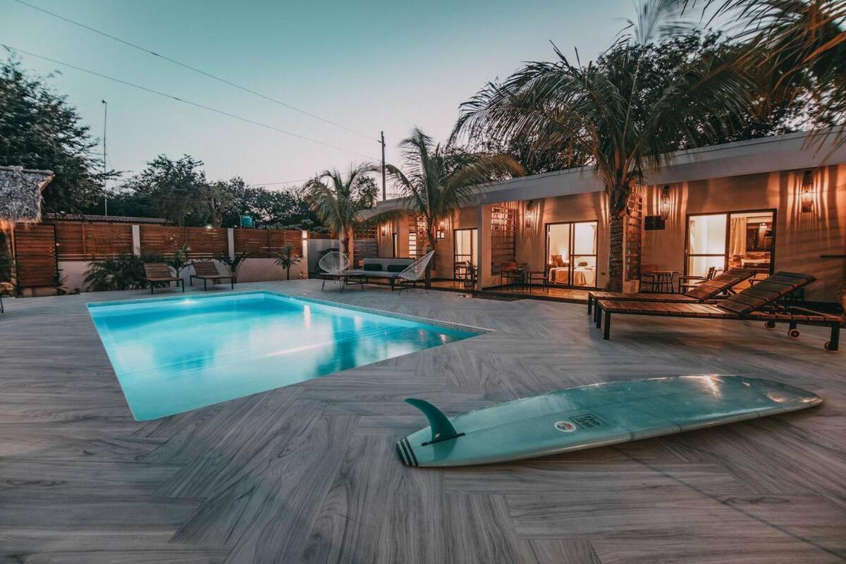 Surf And Yoga Retreat Nicaragua Hostel La Albina Exterior foto